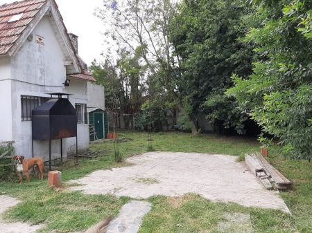 Imagen Casa 159 esquina 508