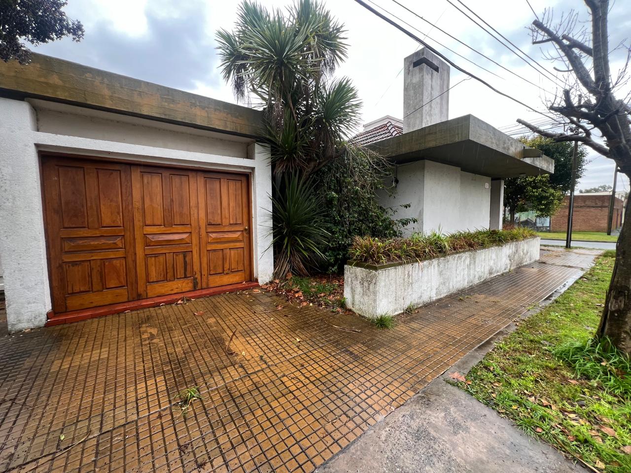 Imagen Casa 484 esquina 26