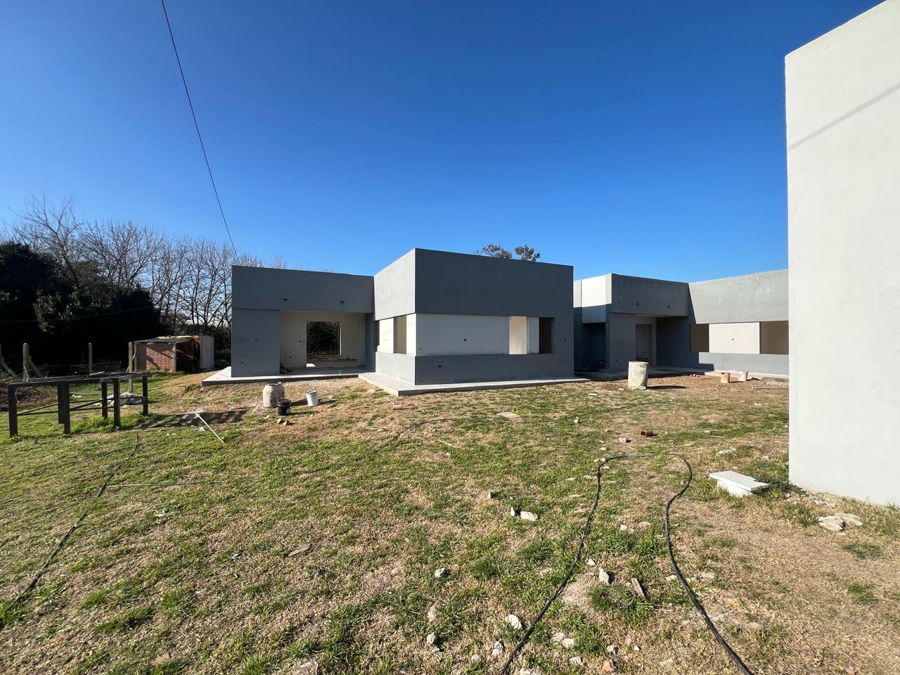 Imagen Casa  Centenario entre 404 y 405 