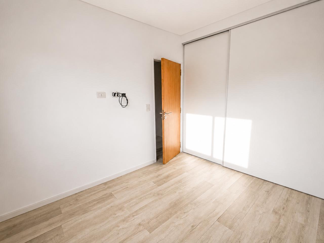 Imagen Casa 9 entre 504 y 505 