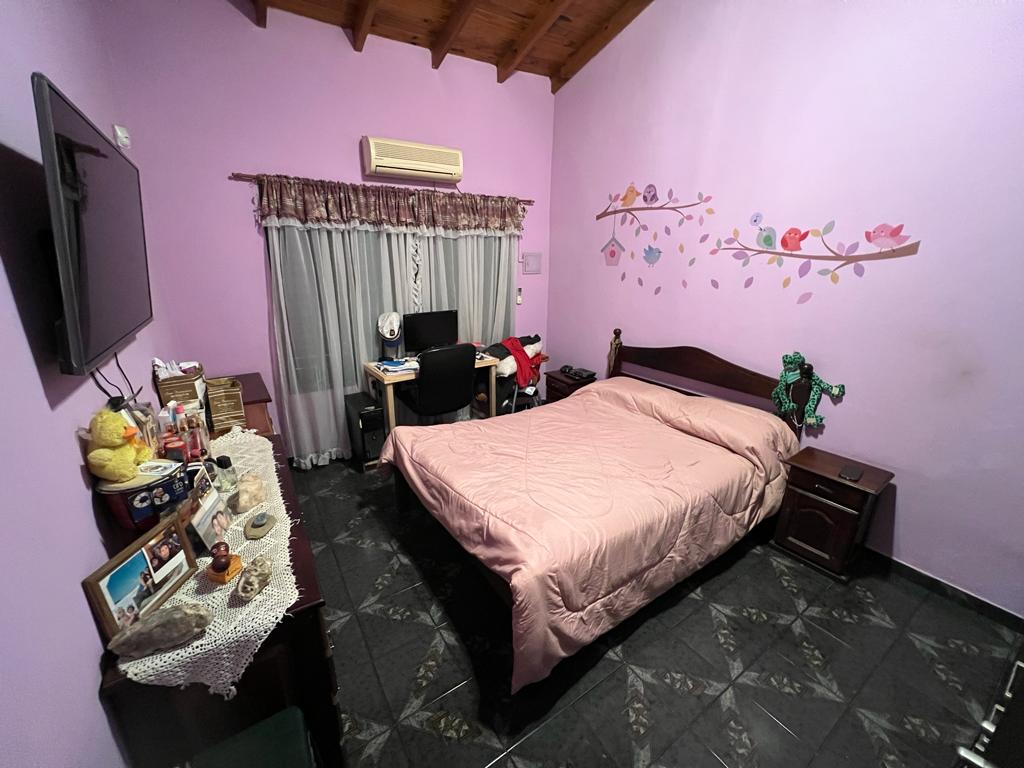 Imagen Casa 141 entre 45 y 46 