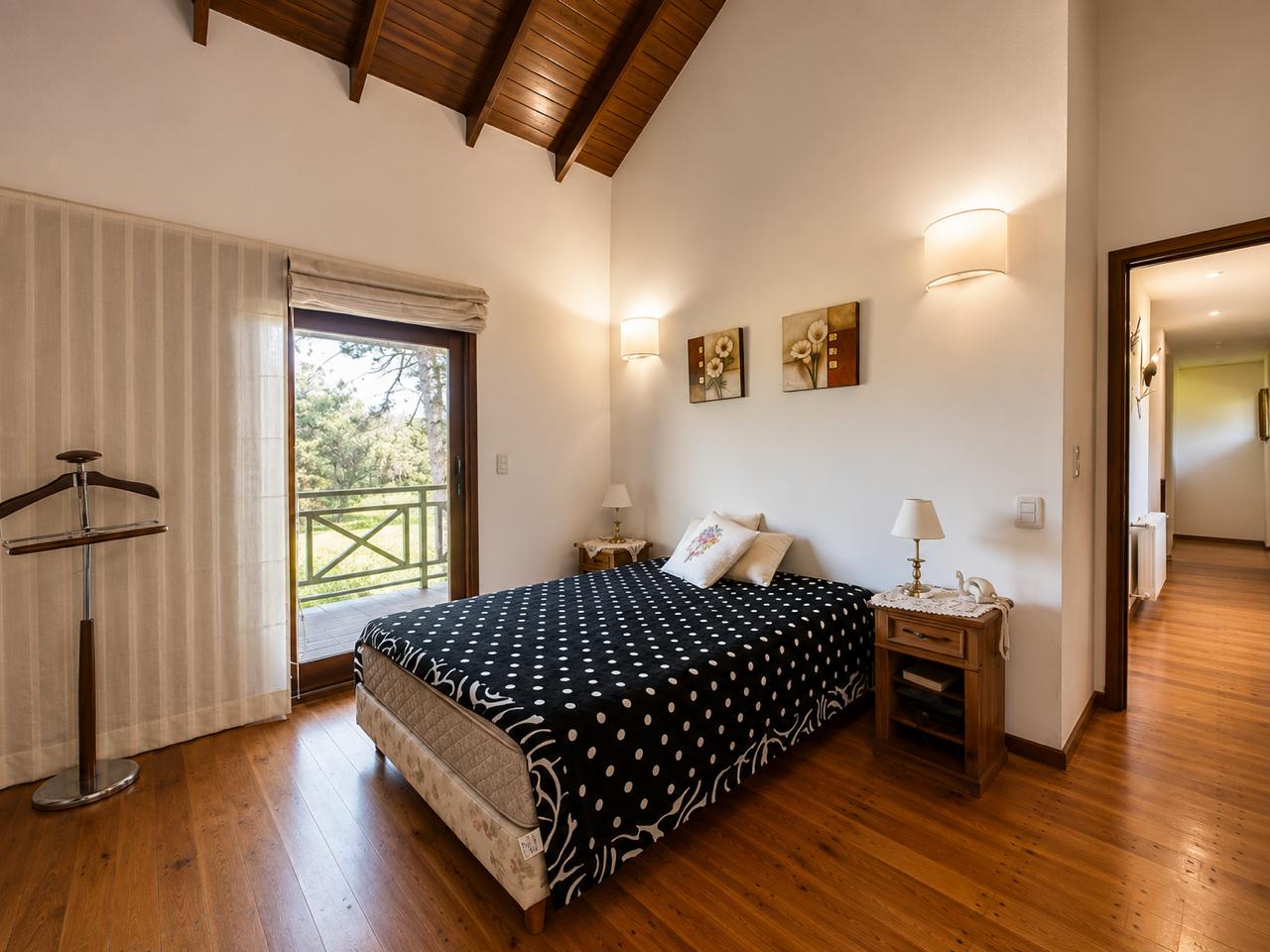 Imagen Casa Del Timon y Goleta Hercules