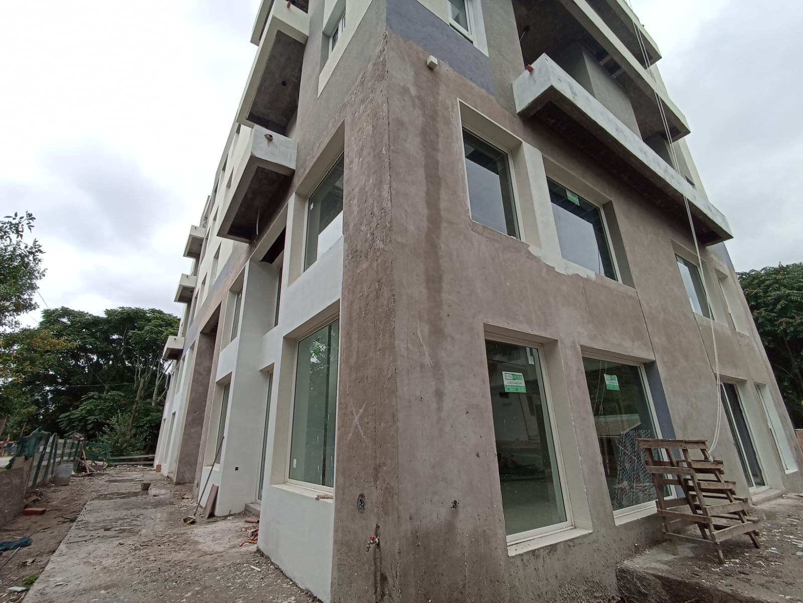 Imagen Departamento Av Espora esquina Loria