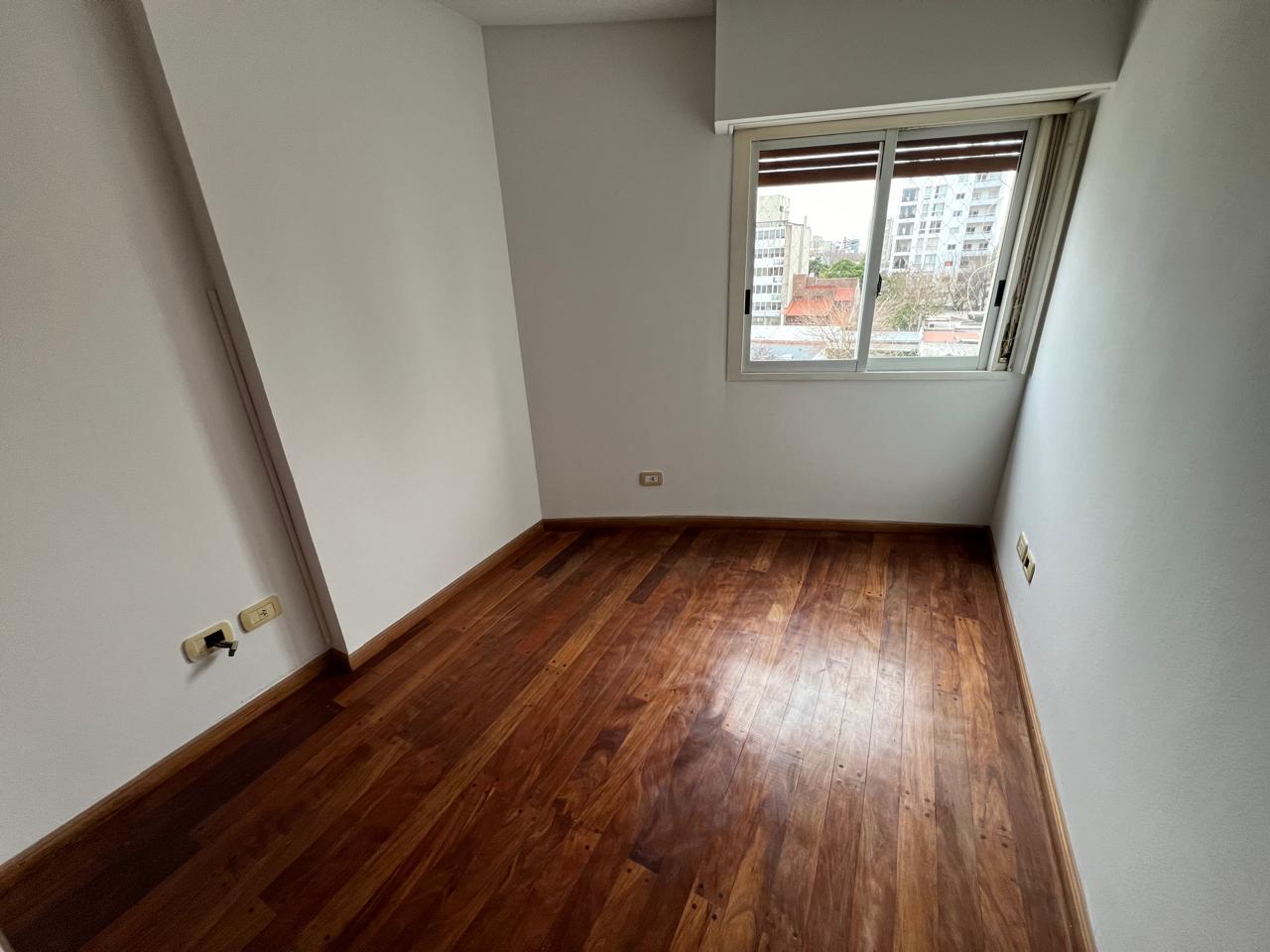 Imagen Departamento 44 entre 16 y 17 