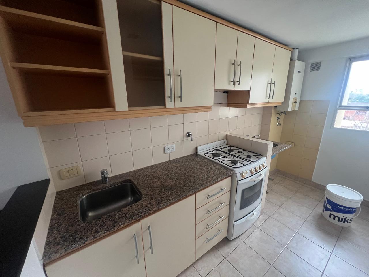 Imagen Departamento 44 entre 16 y 17 