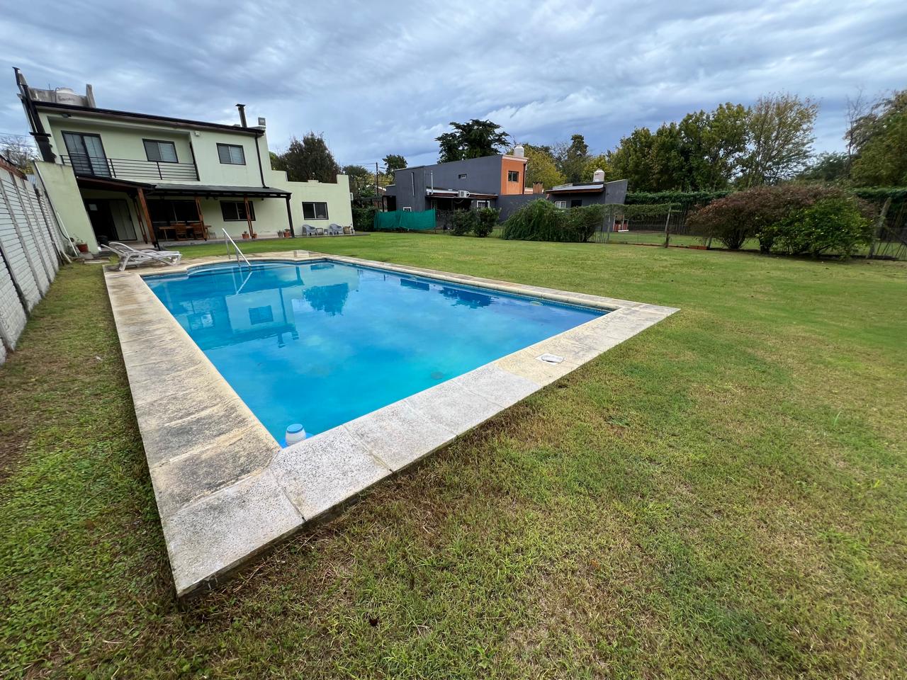 Imagen Casa 25 entre 425 y 426 