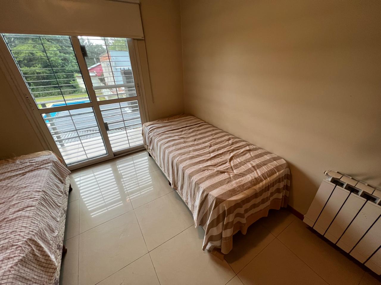 Imagen Casa 25 entre 425 y 426 