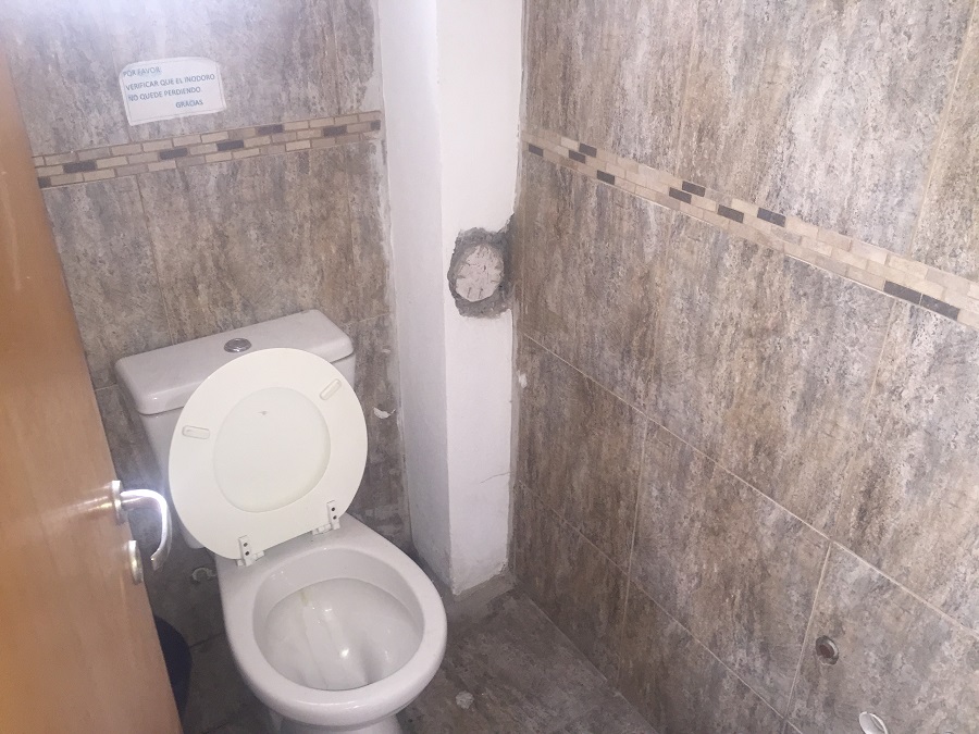 Imagen Local Diagonal 73 esquina 32 