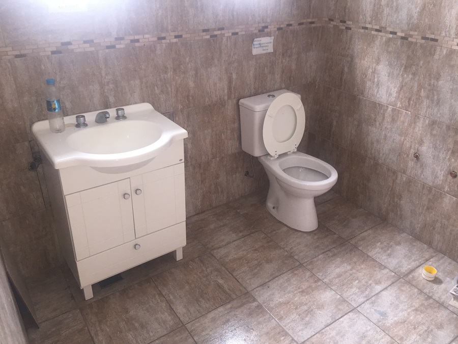 Imagen Local Diagonal 73 esquina 32 