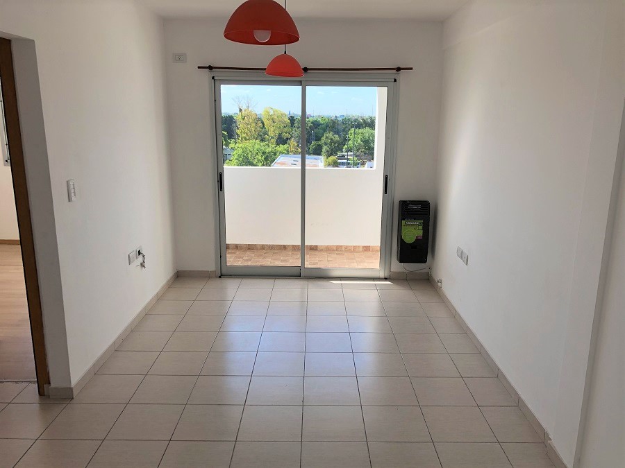 Imagen Departamento 33 entre 13 y 14 