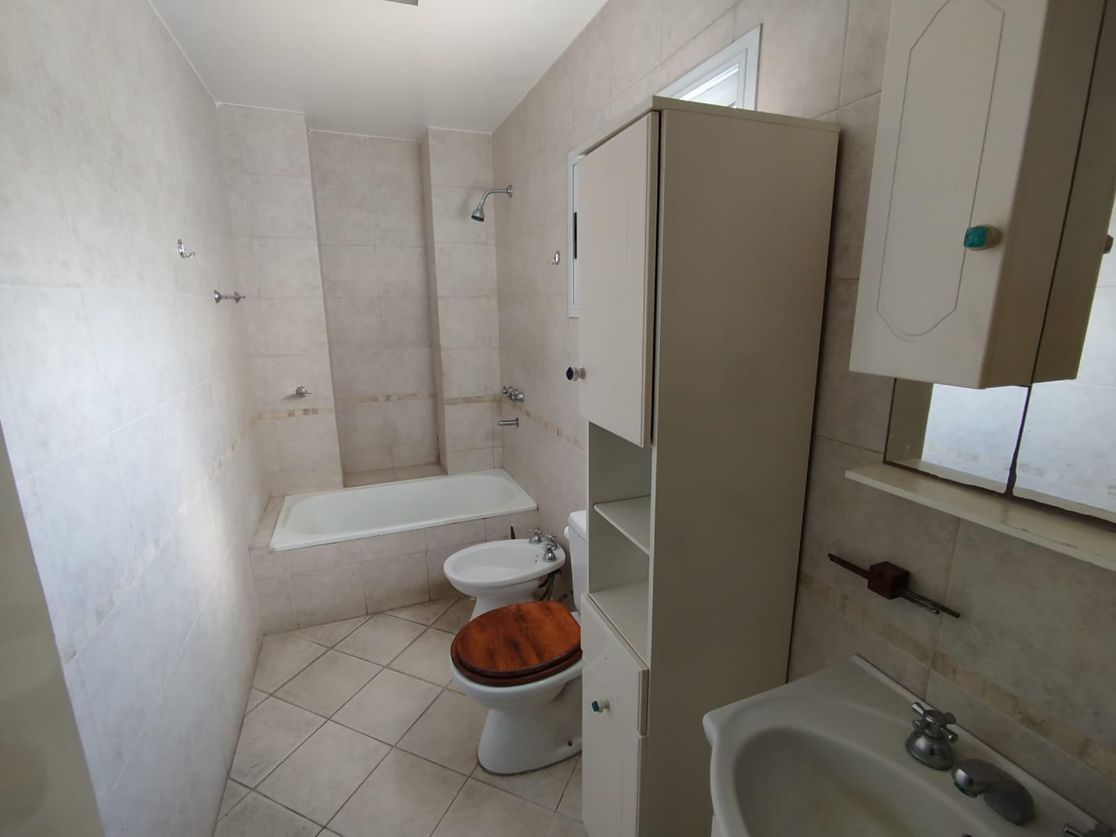 Imagen Departamento 19 entre 41 y 42 