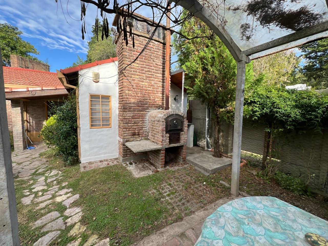 Imagen Casa 132 entre 421 y 423