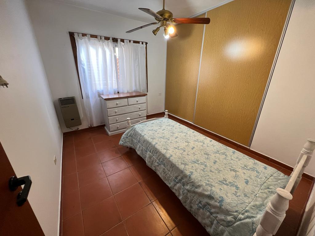 Imagen Casa 27 entre 484 y 485 