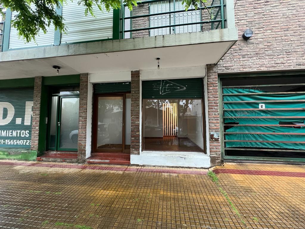 Imagen Local 26 esquina 36 