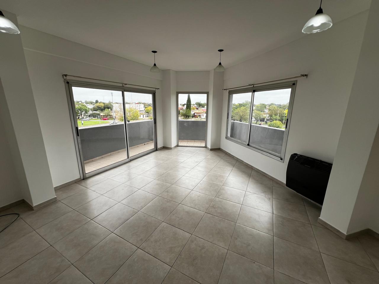 Imagen Duplex 32 esquina diagonal 73 