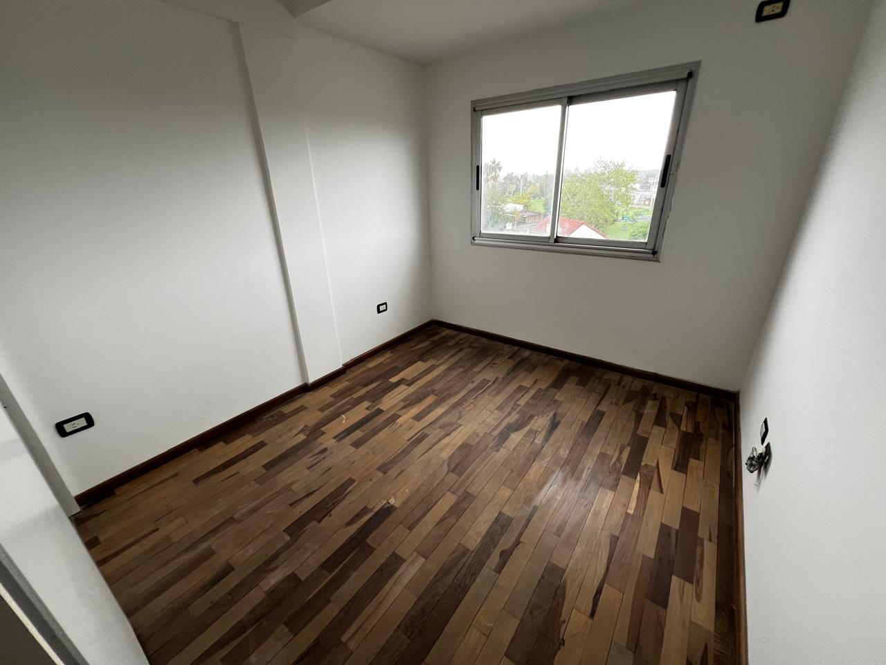 Imagen Duplex 32 esquina diagonal 73 