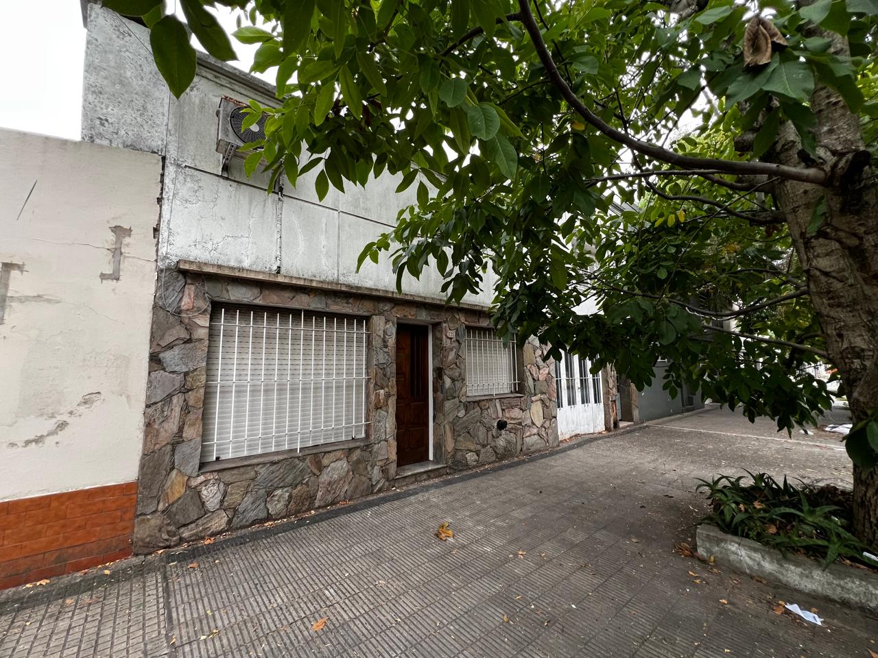 Imagen Casa 69 entre 17 y 18 