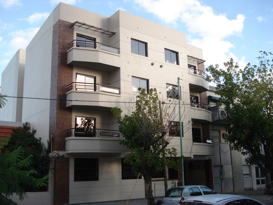 Imagen Cochera 33 entre 4 y 5 