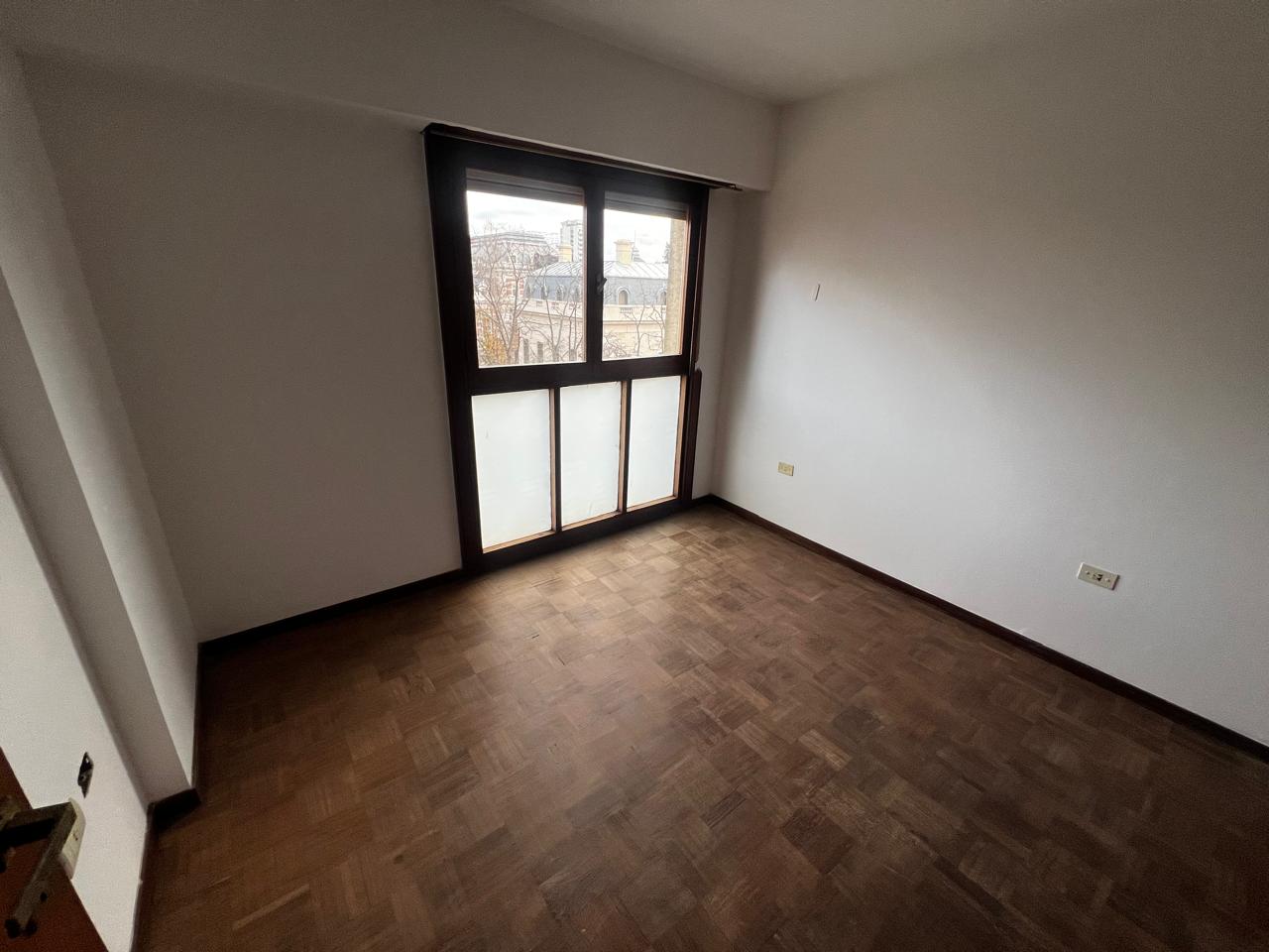 Imagen Departamento 5 entre 51 y 53 