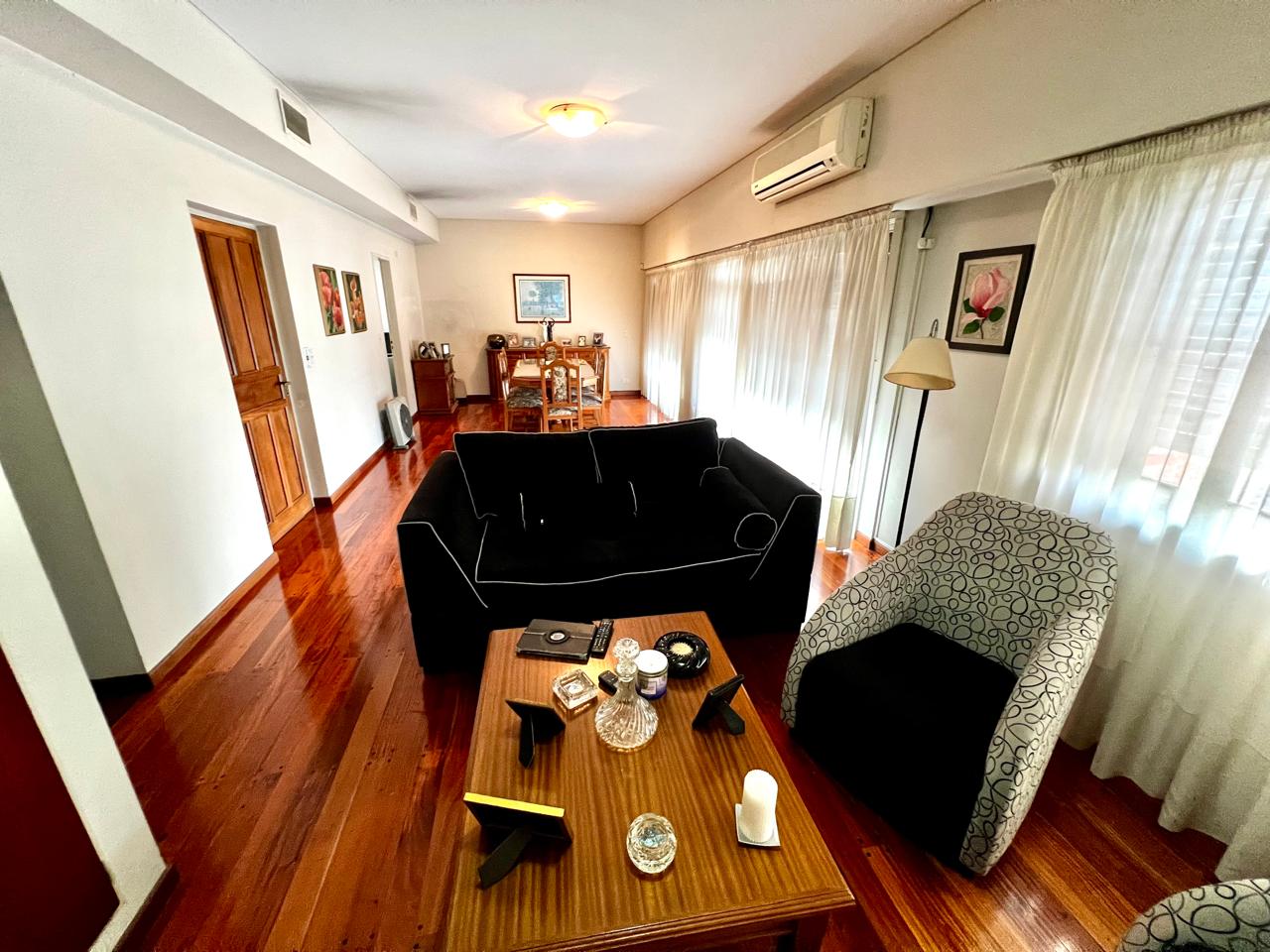 Imagen Departamento Plaza Paso entre 13 y 44 