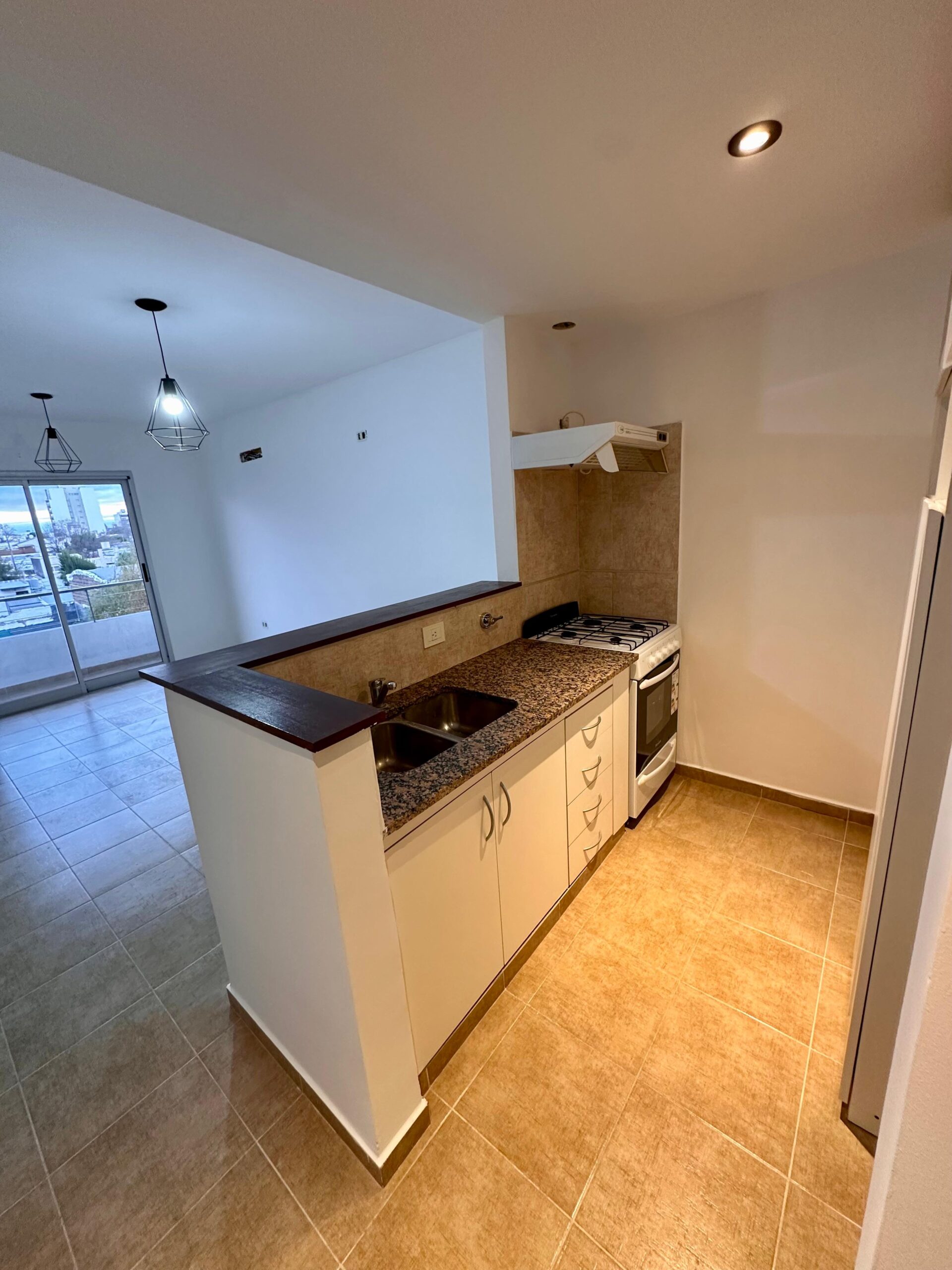 Imagen Departamento 15 entre 64 y 65 