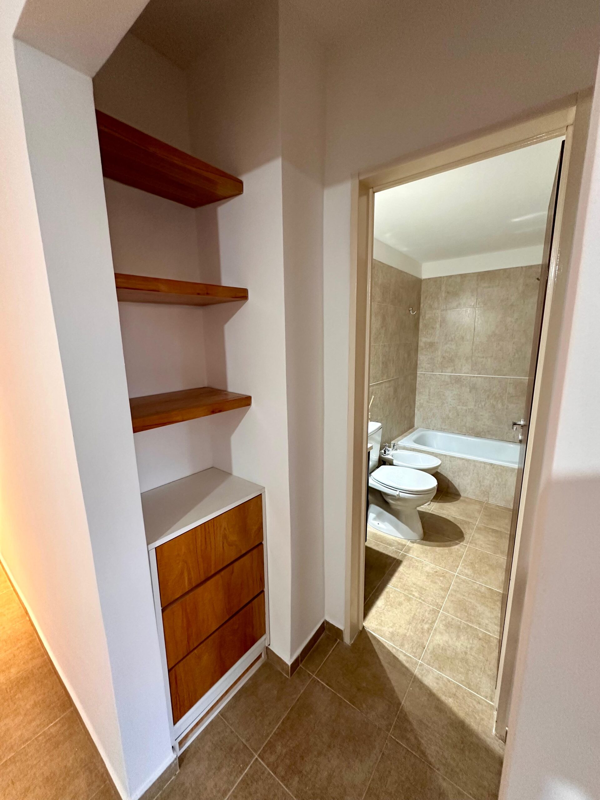 Imagen Departamento 15 entre 64 y 65 