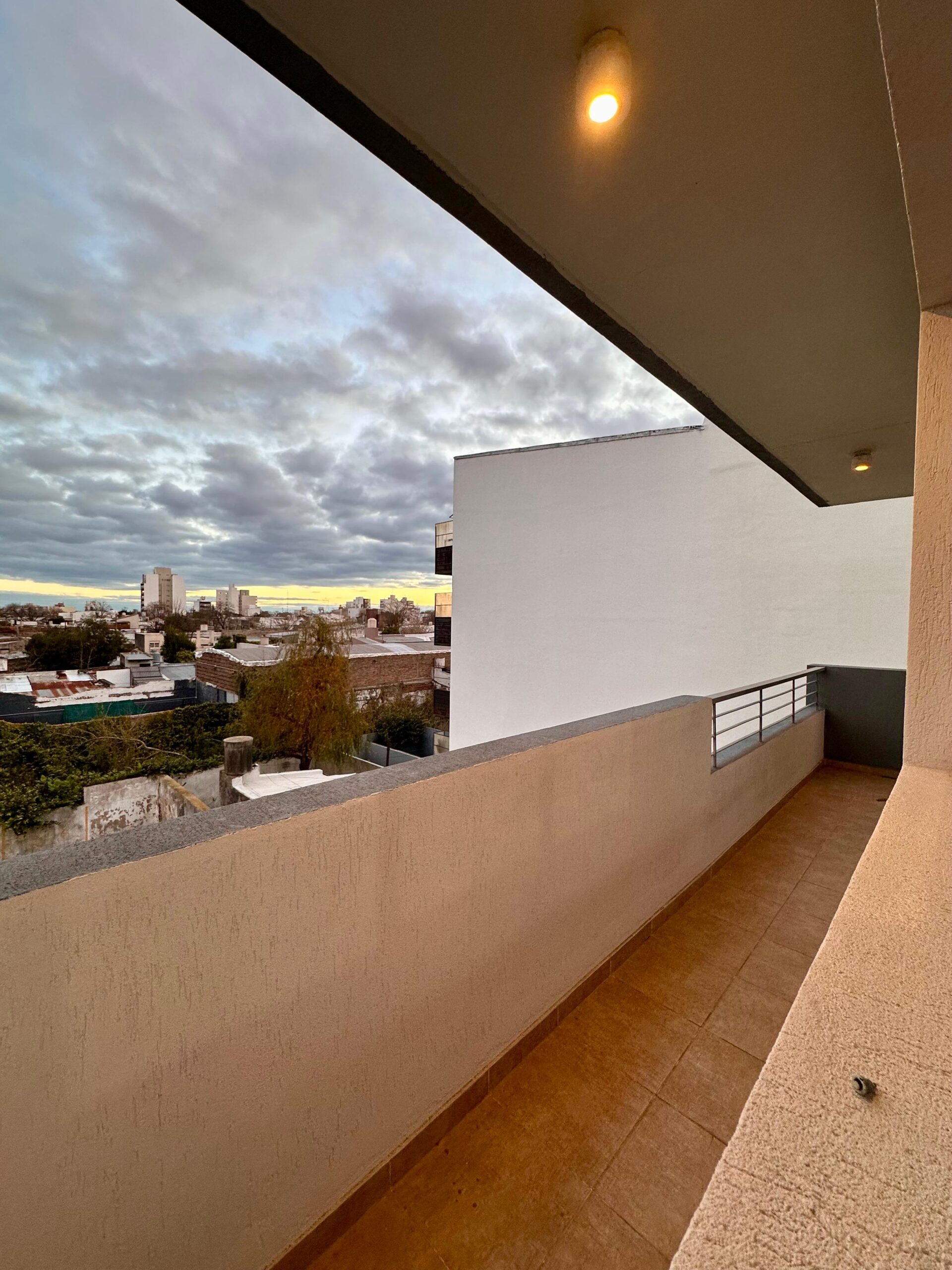 Imagen Departamento 15 entre 64 y 65 