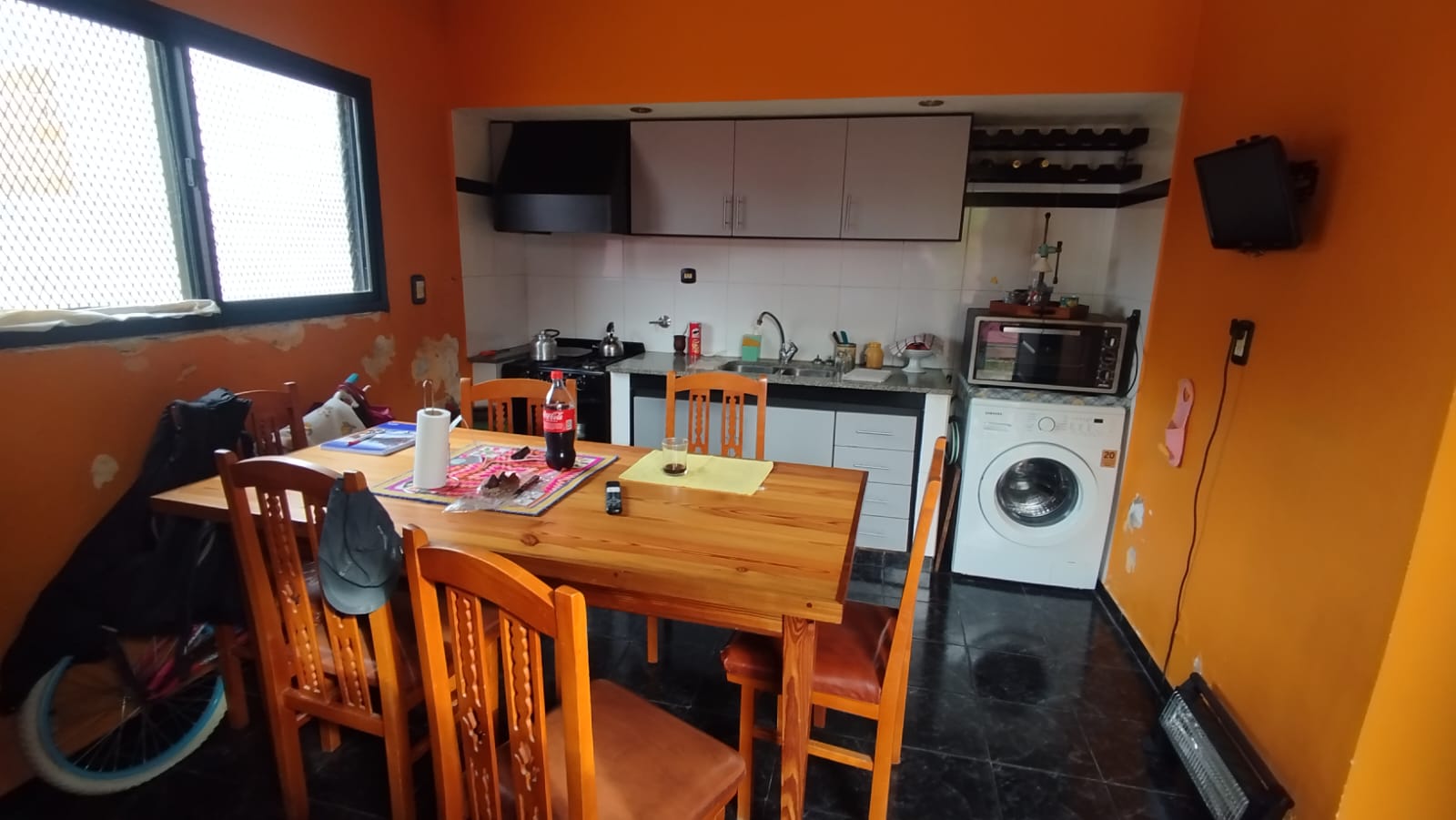 Imagen Casa  664 entre 8 y 9 