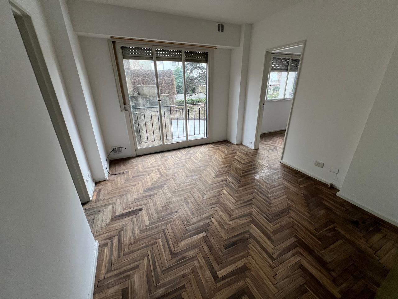 Imagen Departamento 48 entre 8 y 9