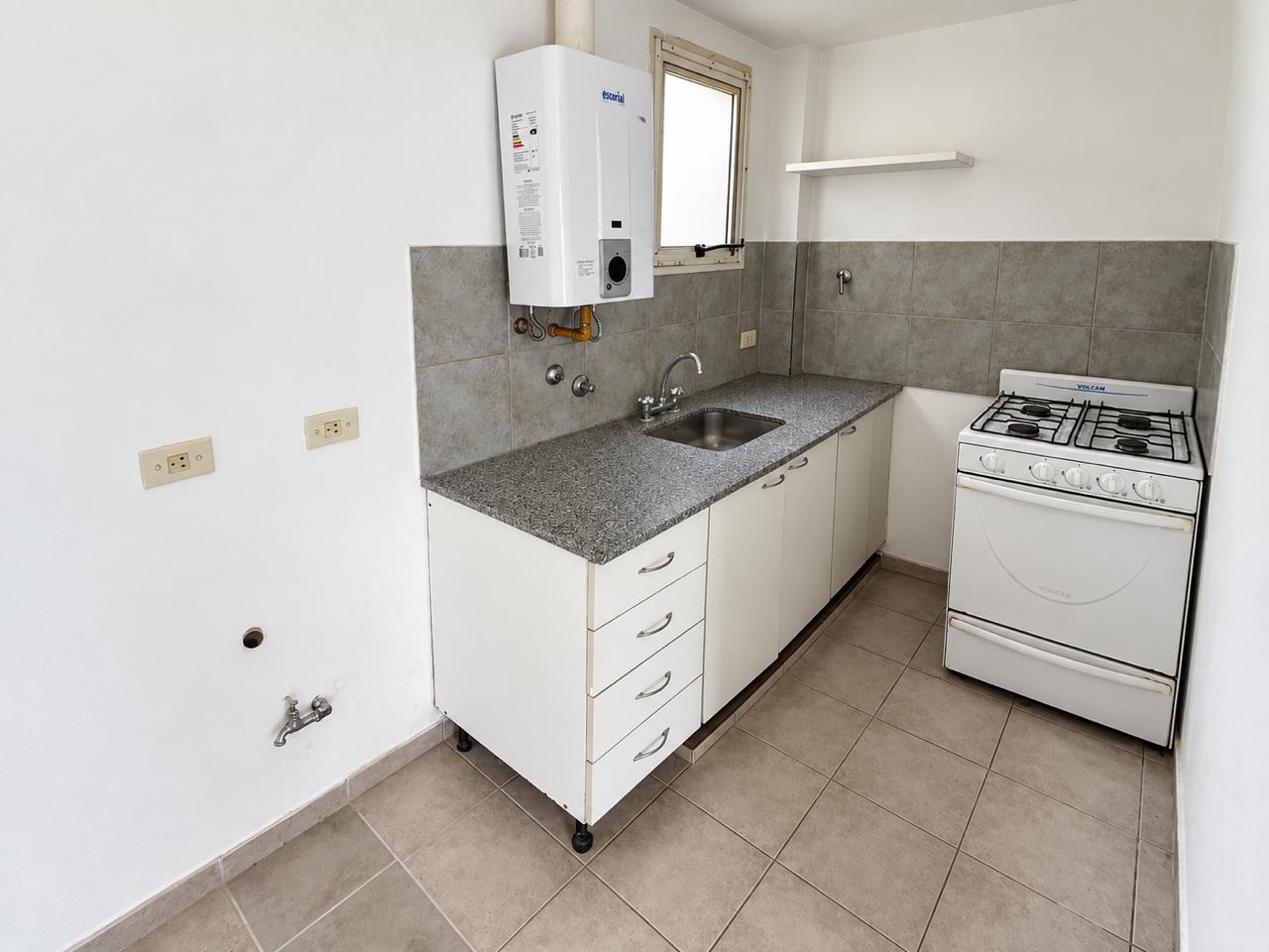 Imagen Departamento 61 entre 1 y 115 