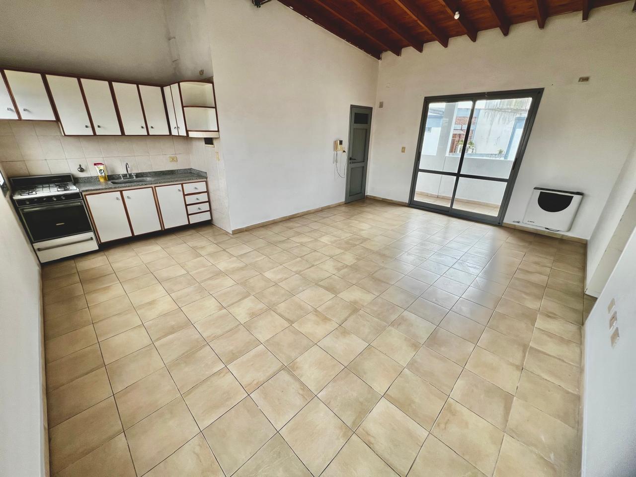 Imagen Departamento Diagonal 73 entre 32 y 33 