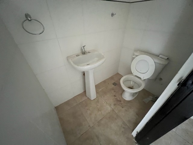 Imagen Local 122 entre 38 y 39 