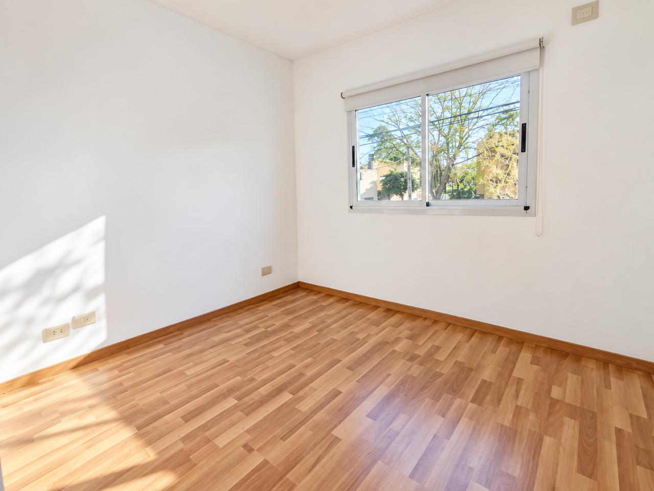 Imagen Duplex 136 entre 42 y 43 