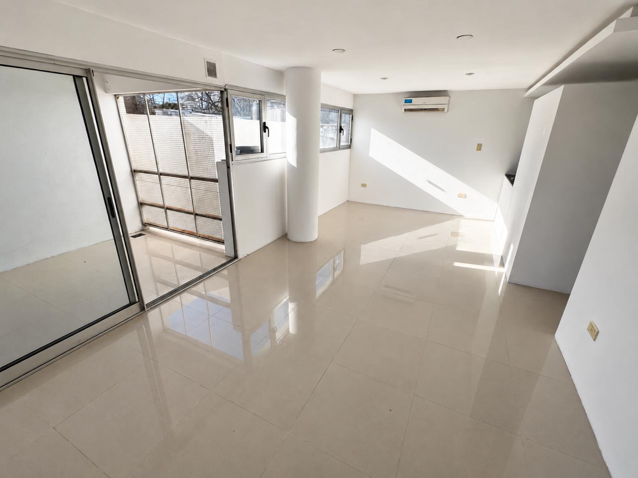 Imagen Departamento 3 e/ 66 y 67
