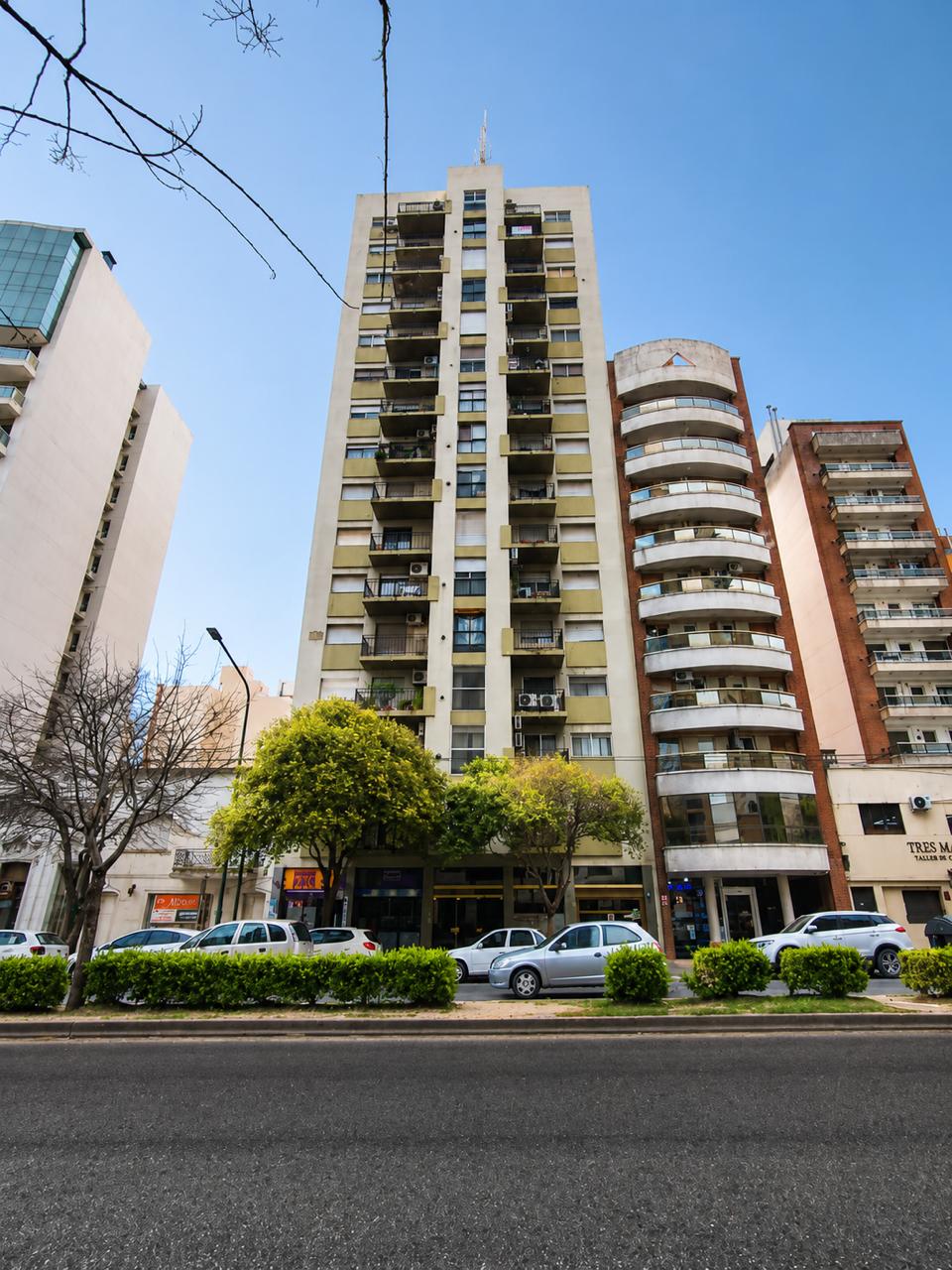 Imagen Departamento 44 entre 11 y 12 