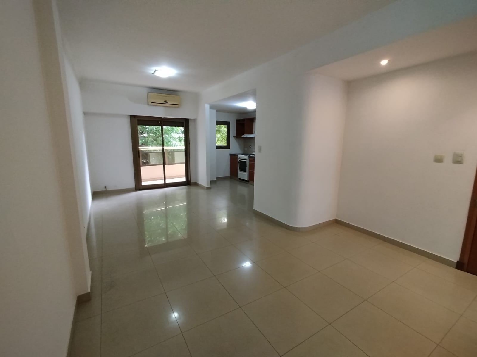 Imagen Departamento 41 entre 12 y 13 
