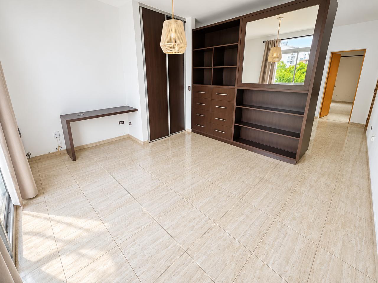 Imagen Departamento 64 entre 1 y 115 