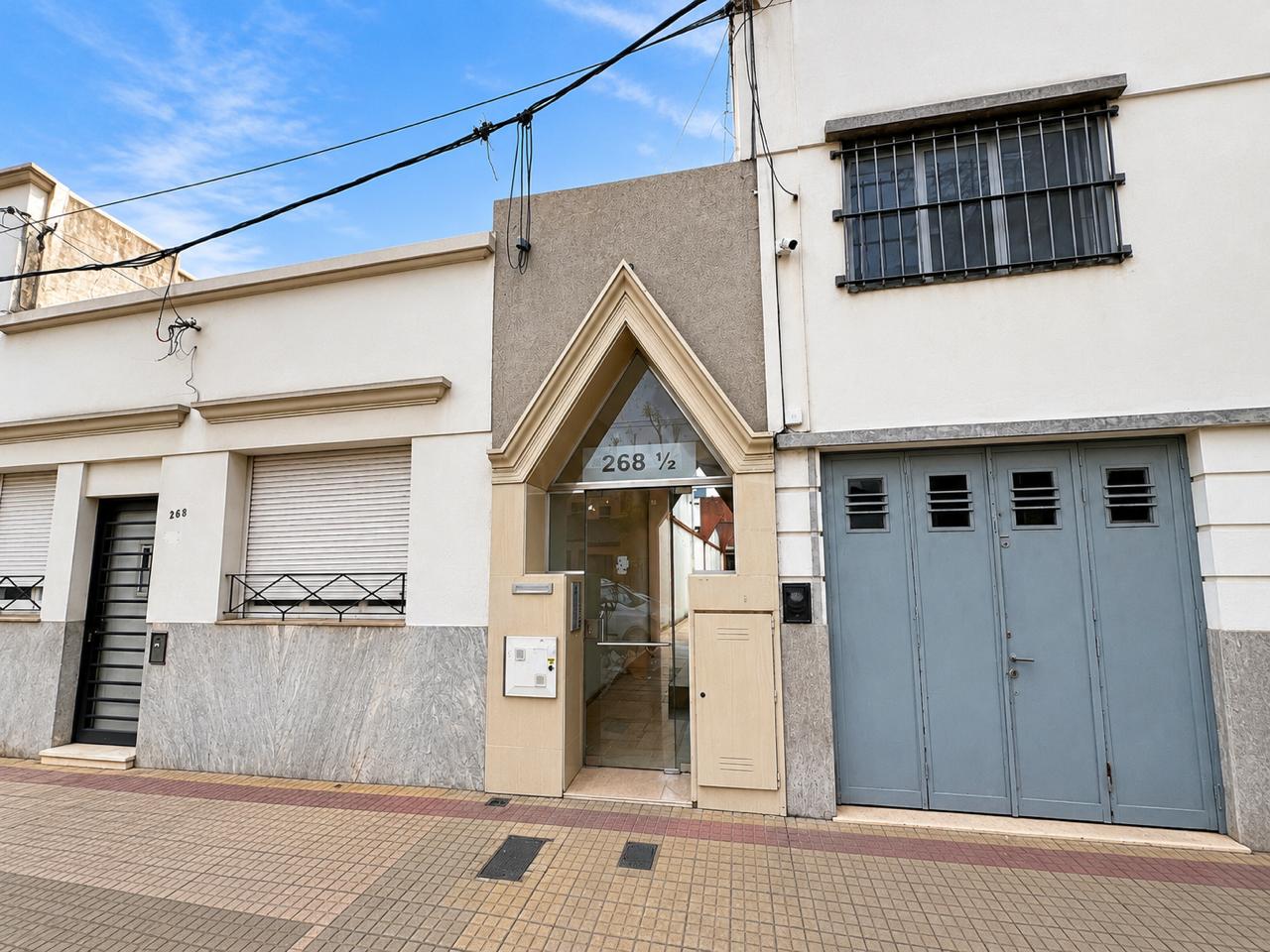 Imagen Departamento 64 entre 1 y 115 