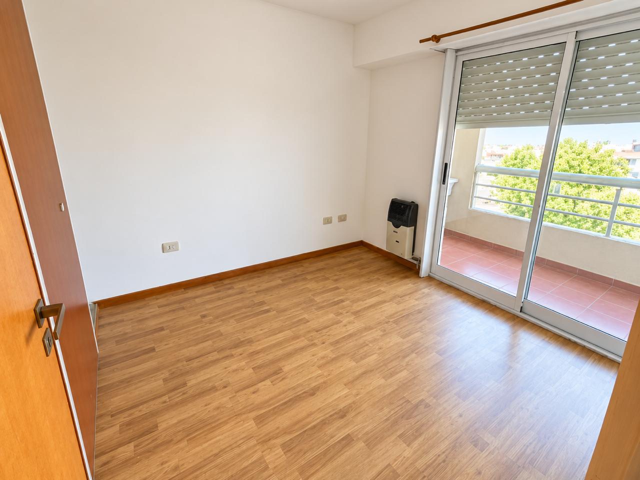 Imagen Departamento 49 entre 3 y 4 