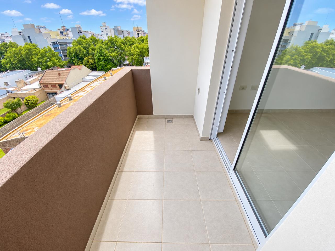 Imagen Departamento 63 entre 14 y 15 